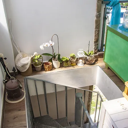 B&B Laris 카스텔라바테