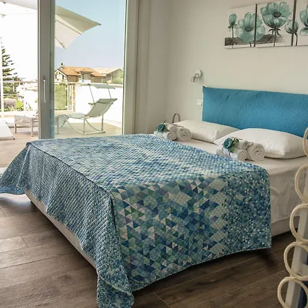 Laris 4* 카스텔라바테