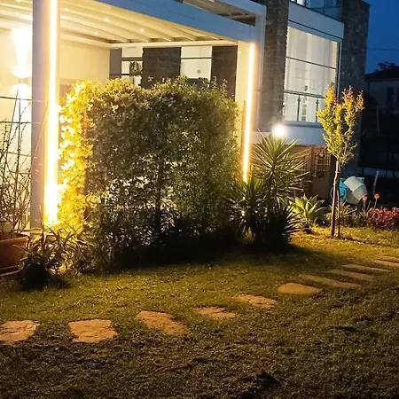 Bed and breakfast Laris *
