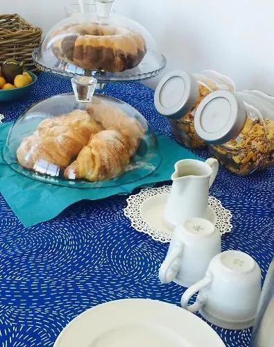 Couette-café Laris 4*